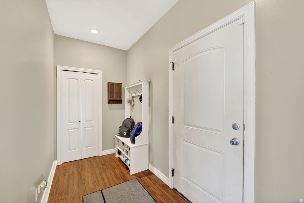 3372 W WATERBRIDGE CV South Jordan, UT 84095