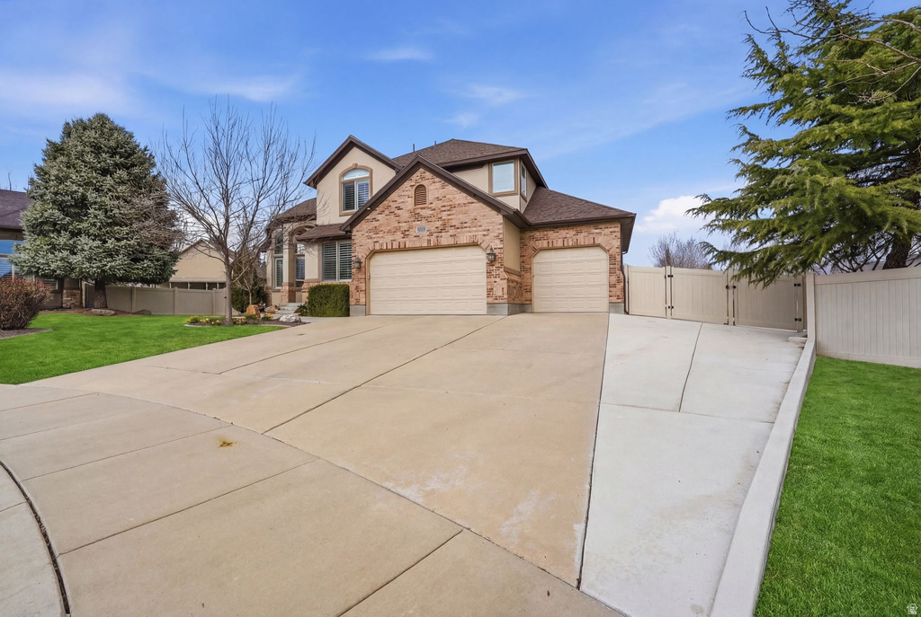 3372 W WATERBRIDGE CV South Jordan, UT 84095