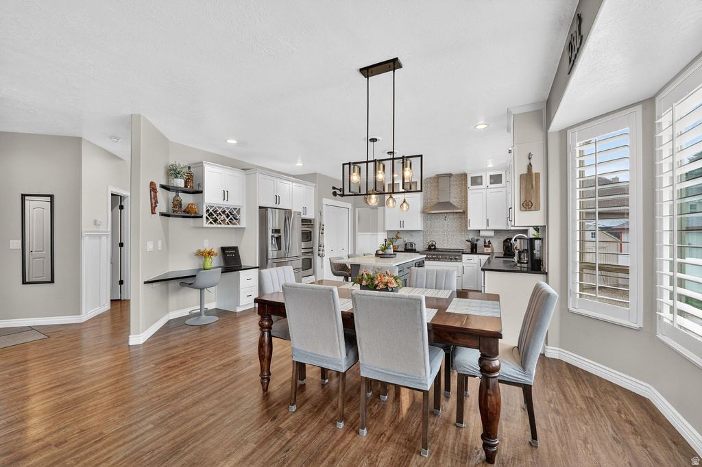 3372 W WATERBRIDGE CV South Jordan, UT 84095