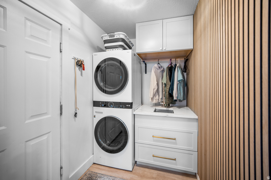 6271 W LIZA LN West Jordan, UT 84081