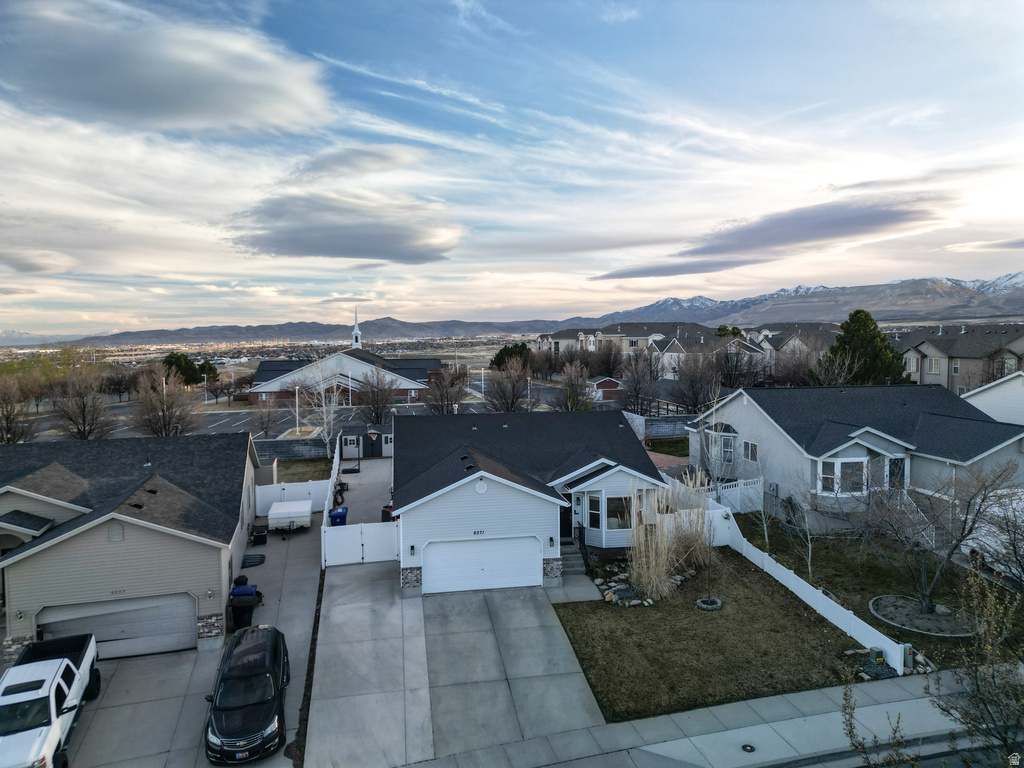 6271 W LIZA LN West Jordan, UT 84081