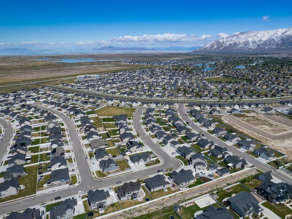 5647 KESTREL LN Stansbury Park, UT 84074