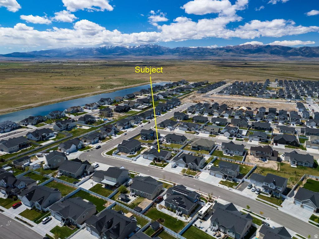 5647 KESTREL LN Stansbury Park, UT 84074