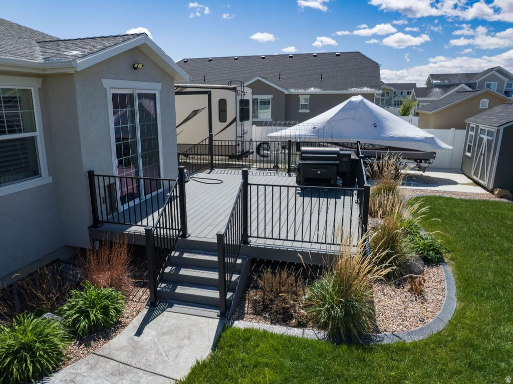 5647 KESTREL LN Stansbury Park, UT 84074