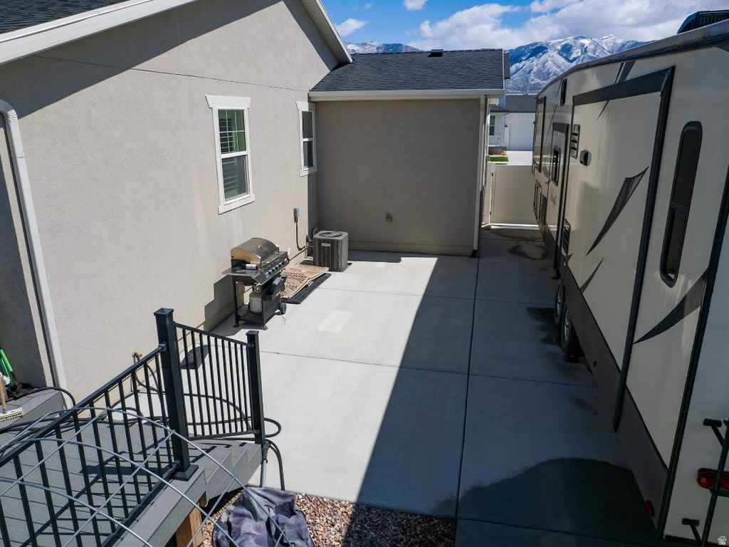 5647 KESTREL LN Stansbury Park, UT 84074