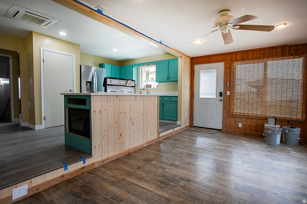 16 N TAYLOR RD Grantsville, UT 84029