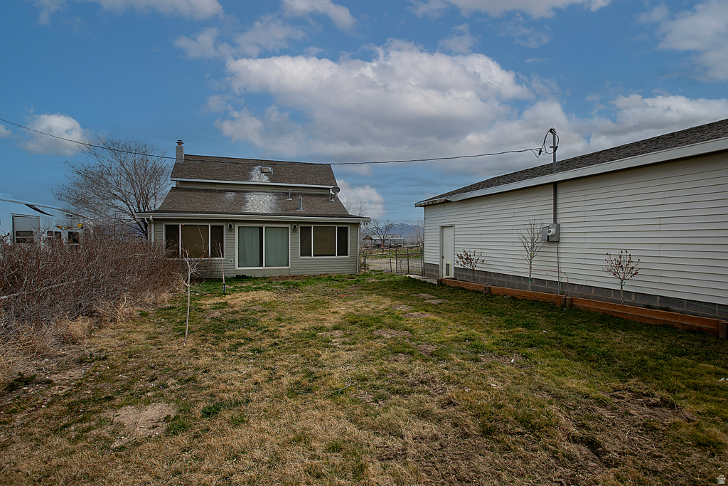 16 N TAYLOR RD Grantsville, UT 84029