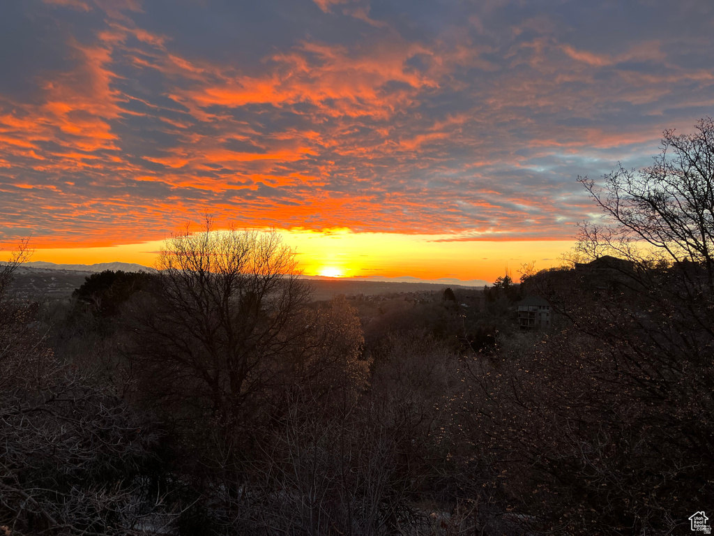 6124 OSMOND DR South Ogden, UT 84403