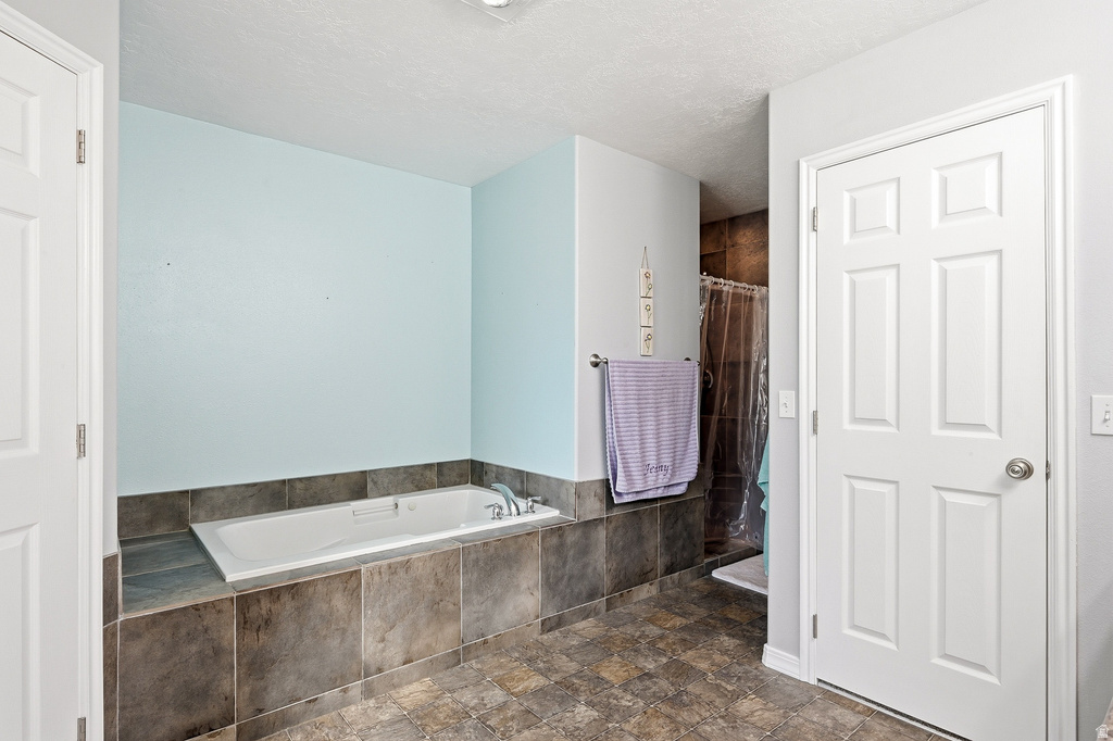 5222 N TOMAHAWK DR Enoch, UT 84721