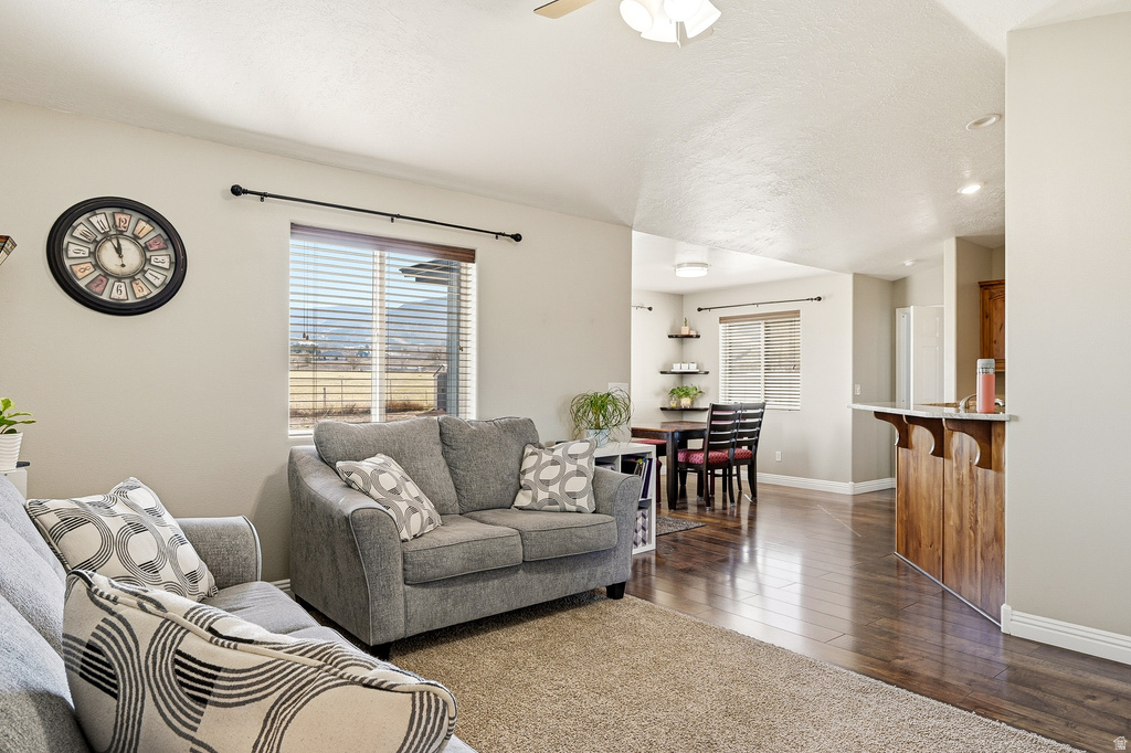 5222 N TOMAHAWK DR Enoch, UT 84721