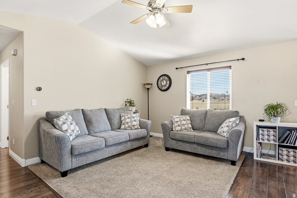 5222 N TOMAHAWK DR Enoch, UT 84721