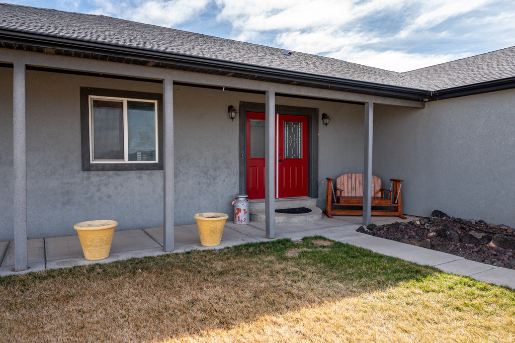 5222 N TOMAHAWK DR Enoch, UT 84721