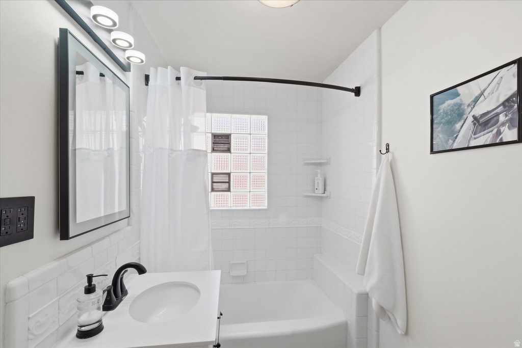 661 N 300 E Logan, UT 84321