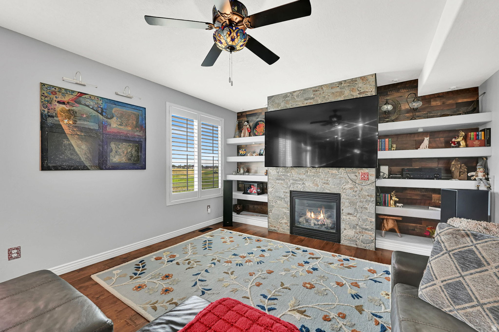 1441 BROOKSHIRE DR Syracuse, UT 84075