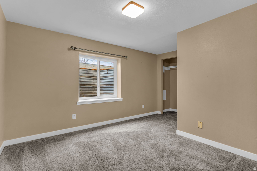 5175 11000 N Highland, UT 84003