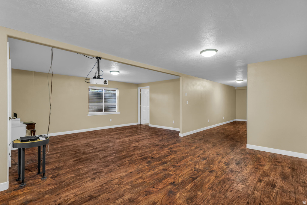 5175 11000 N Highland, UT 84003