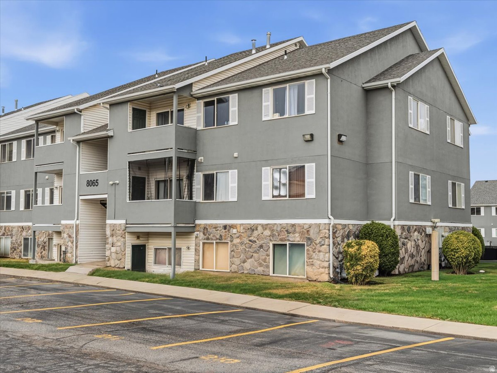 8065 W COPPERFIELD PL #21 Magna, UT 84044