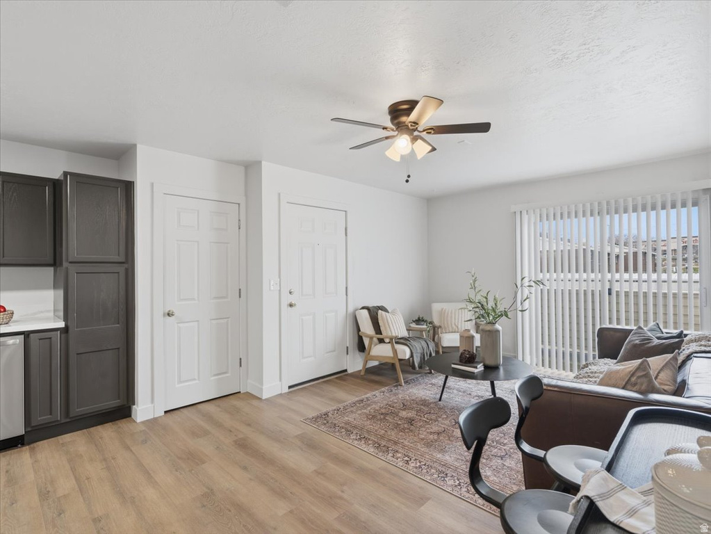 8065 W COPPERFIELD PL #21 Magna, UT 84044