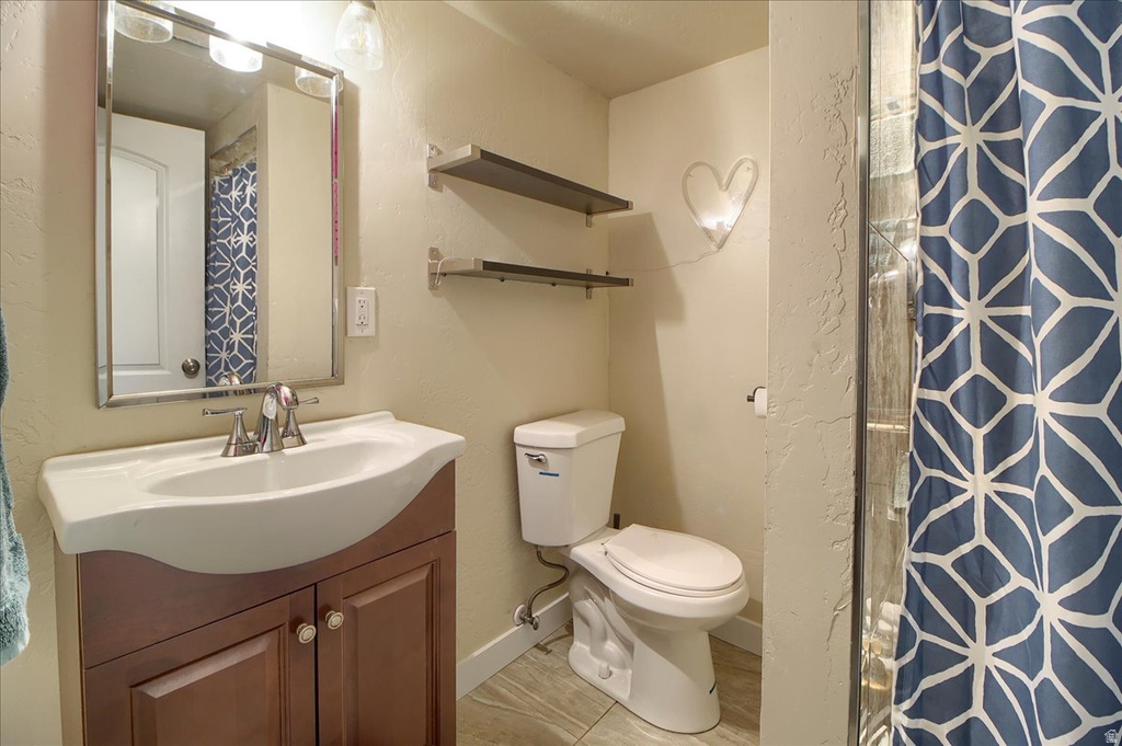 1555 E RUSHTON ST Ogden, UT 84401