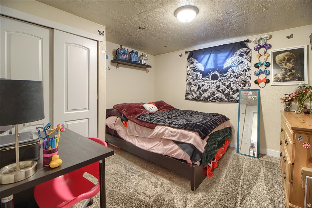 1555 E RUSHTON ST Ogden, UT 84401