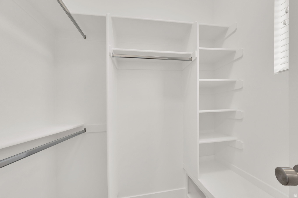 2186 N 525 W Layton, UT 84041