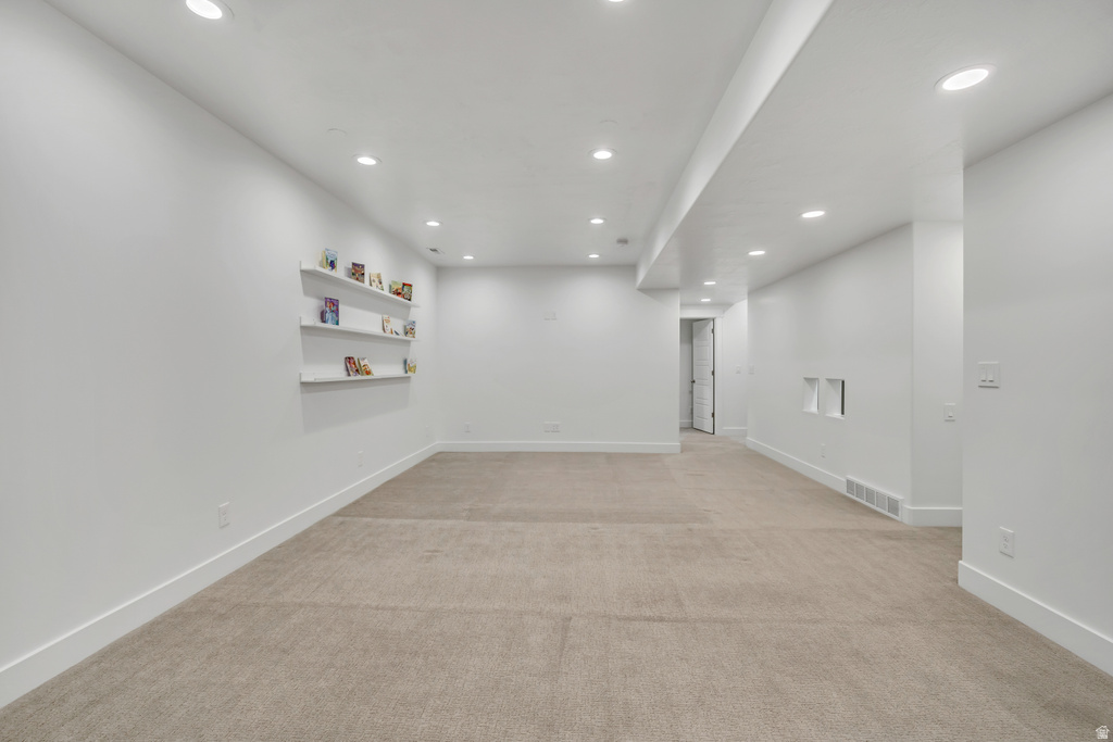 1892 N FROST DR Farmington, UT 84025