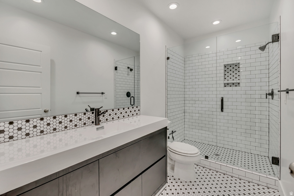 1892 N FROST DR Farmington, UT 84025