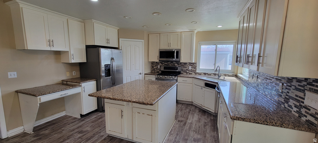 2493 W 6170 S Taylorsville, UT 84129