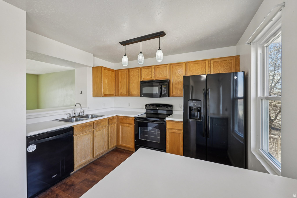 5704 W BRAEMAR CT West Valley City, UT 84128