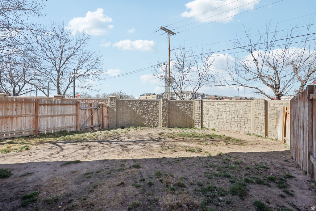 5704 W BRAEMAR CT West Valley City, UT 84128