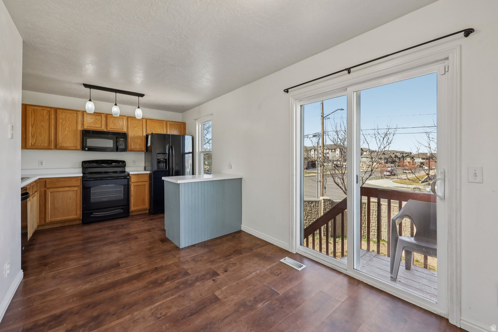 5704 W BRAEMAR CT West Valley City, UT 84128