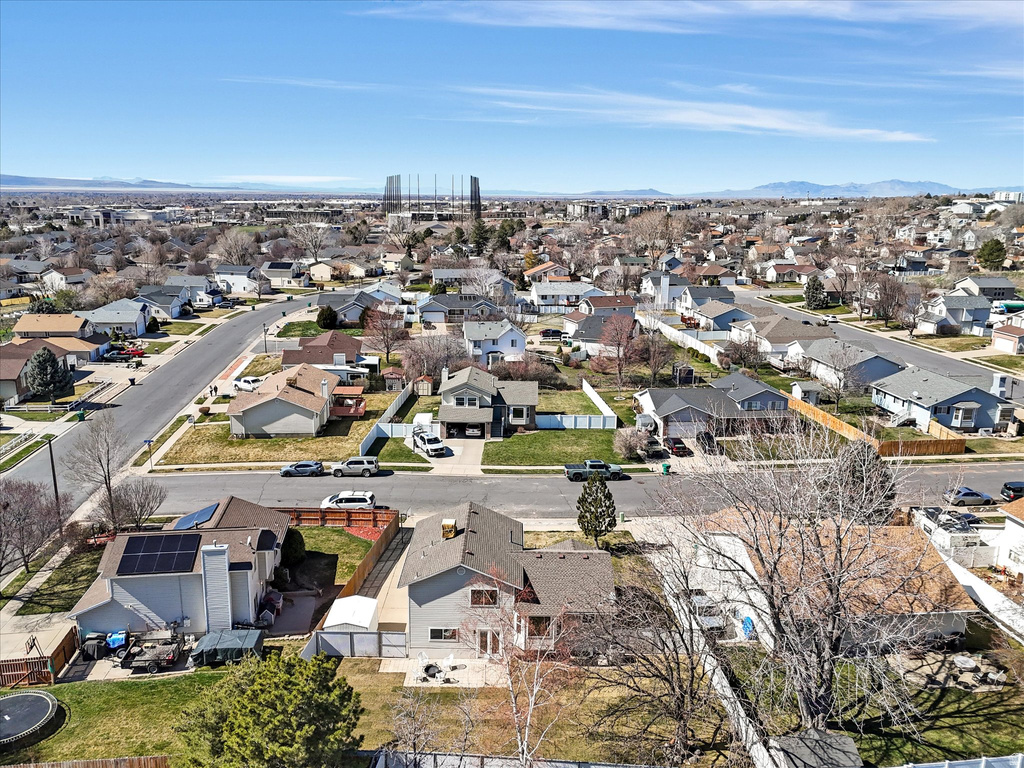 2386 N 800 W Layton, UT 84041