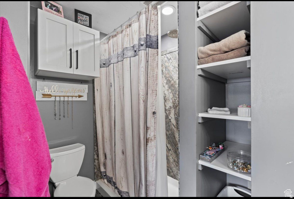 1719 W 12050 S Riverton, UT 84065