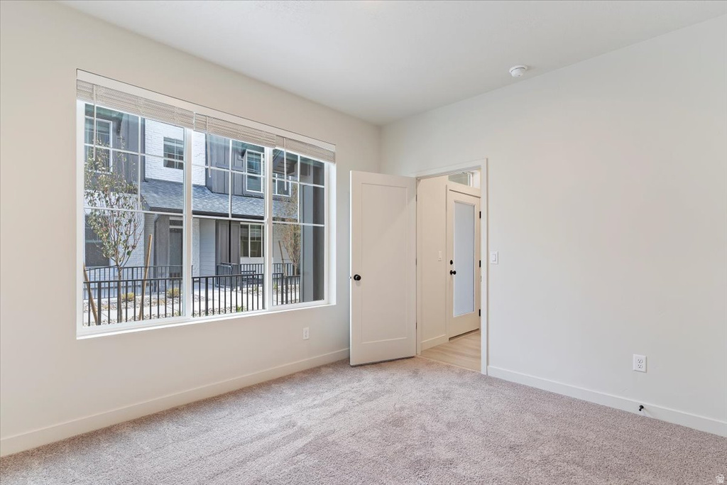 1158 N MERIDIAN LN #130 North Salt Lake, UT 84054