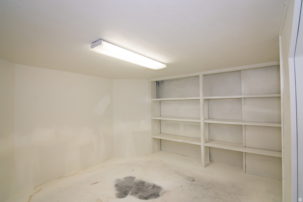 109 N MAIN Springville, UT 84663