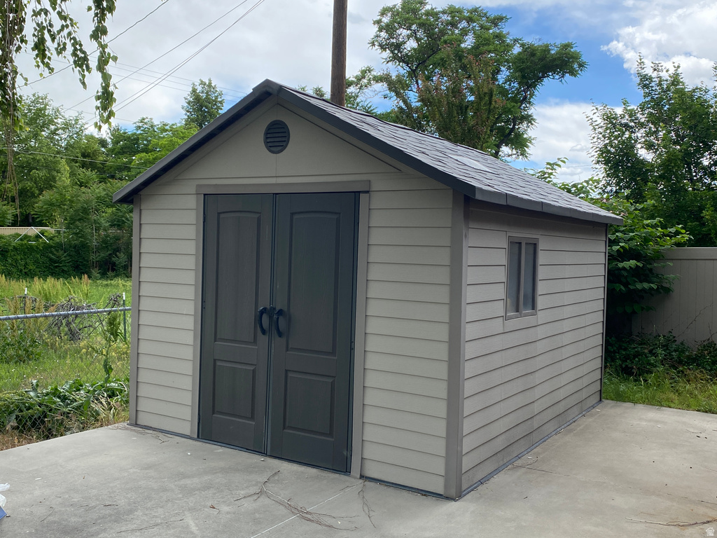 109 N MAIN Springville, UT 84663