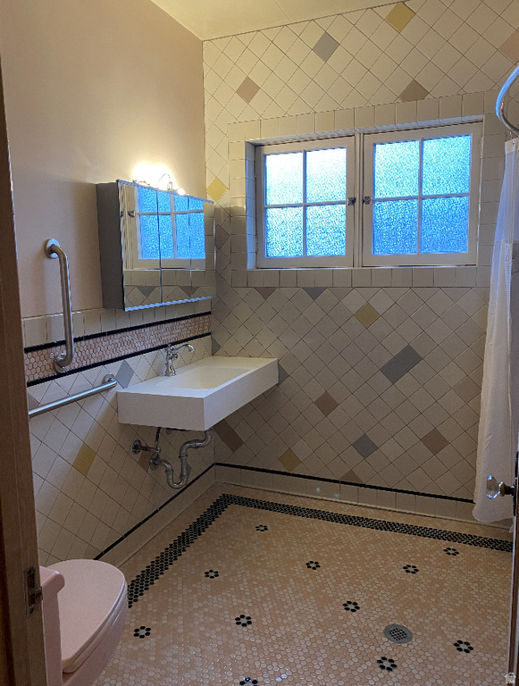 109 N MAIN Springville, UT 84663