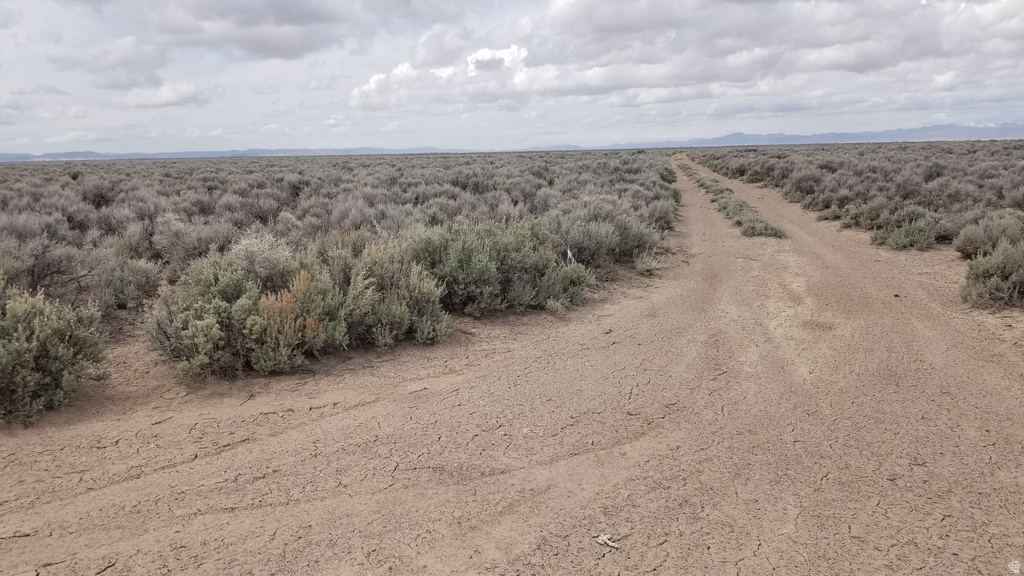 7575 N 8200 W Beryl, UT 84714