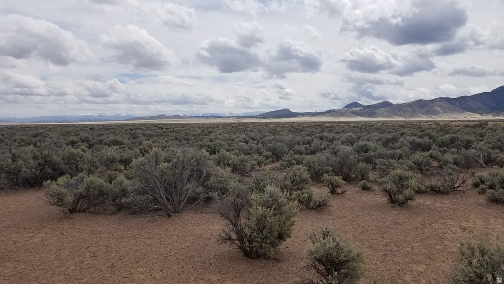 7200 N 8200 W Beryl, UT 84714