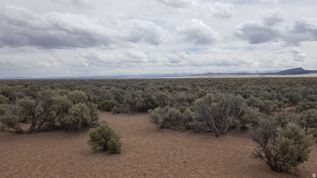 7200 N 8200 W Beryl, UT 84714