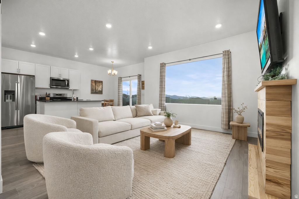 880 S BRUBAKER WAY Santaquin, UT 84655