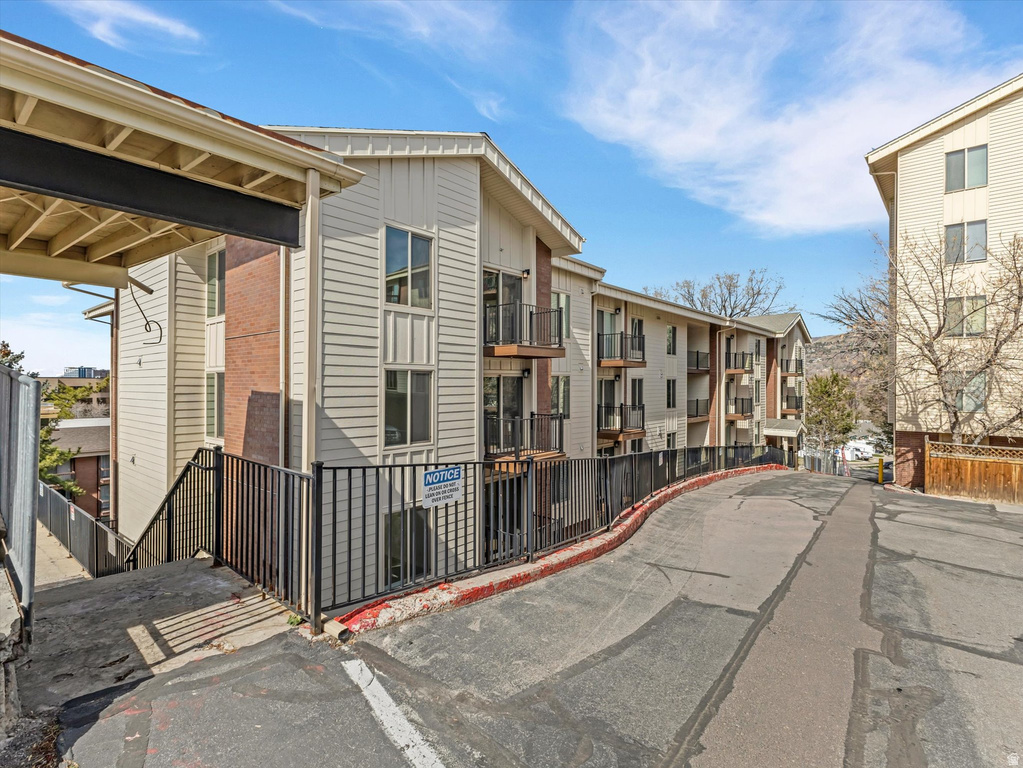 1032 E 400 S #408 B Salt Lake City, UT 84102