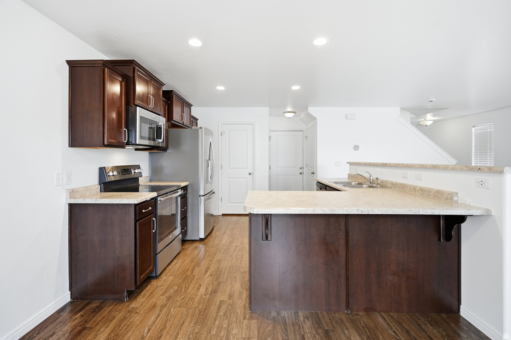 572 S SILVERMOON LN Saratoga Springs, UT 84045