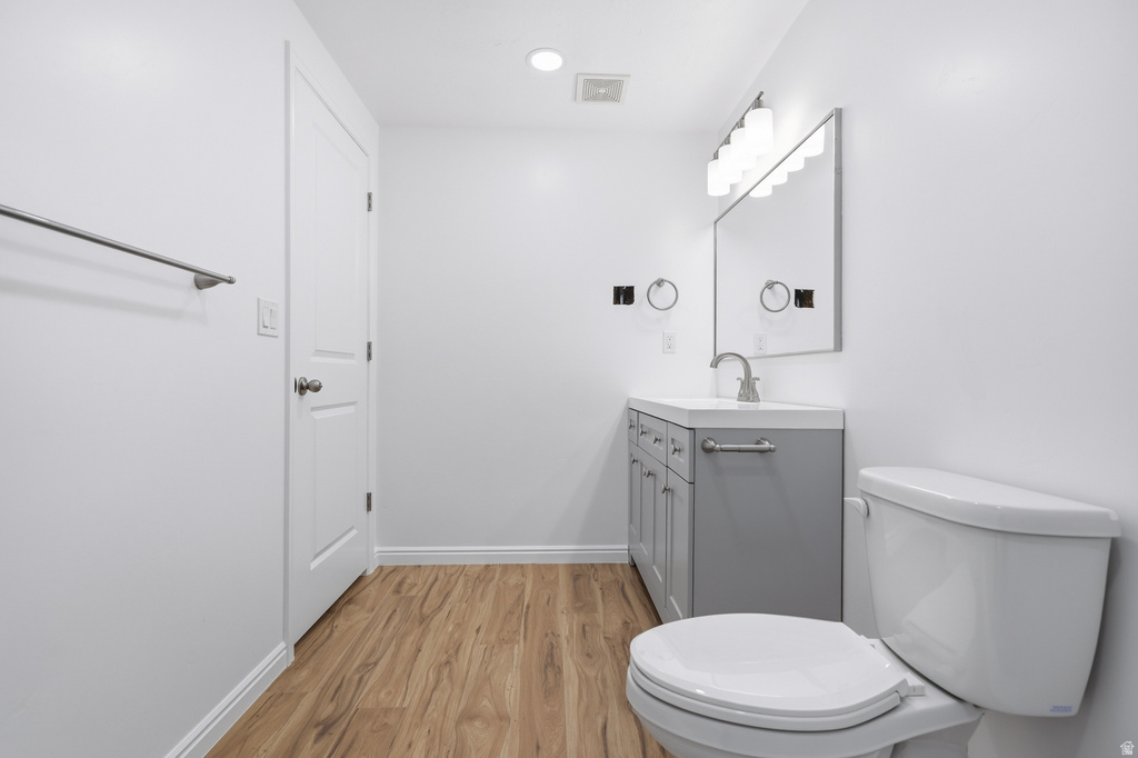 572 S SILVERMOON LN Saratoga Springs, UT 84045