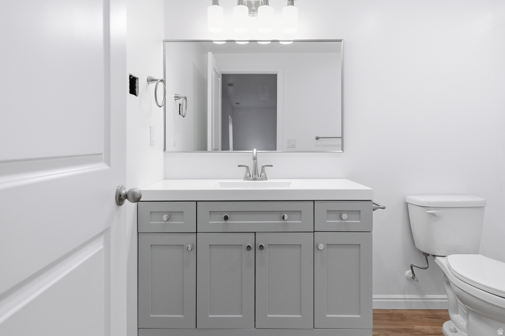 572 S SILVERMOON LN Saratoga Springs, UT 84045