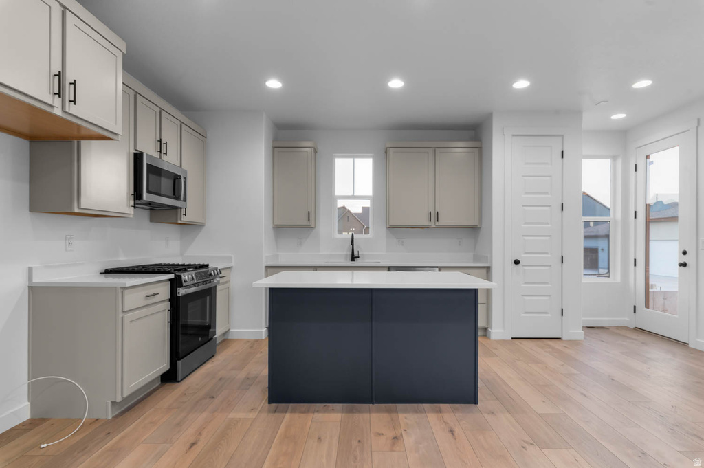 7009 W HIDDEN WAY West Jordan, UT 84081