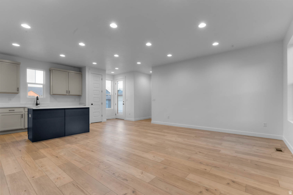 7009 W HIDDEN WAY West Jordan, UT 84081