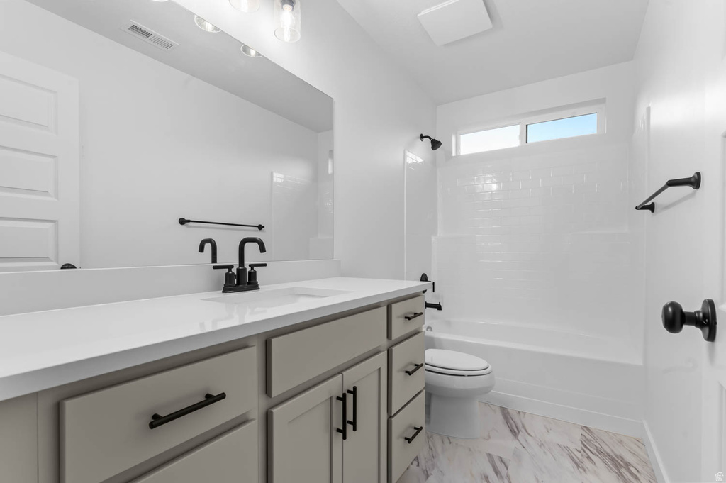 7009 W HIDDEN WAY West Jordan, UT 84081