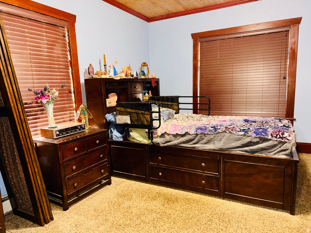 393 W CENTER ST Springville, UT 84663