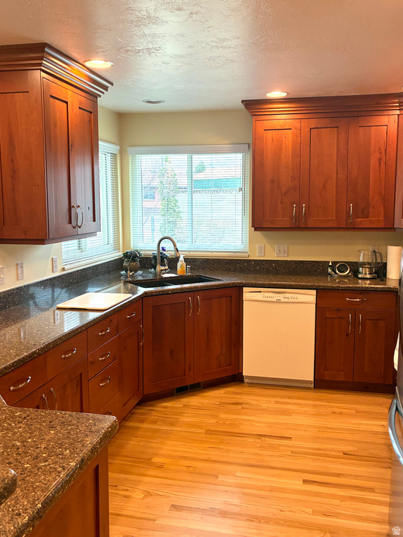 2329 W HENRY ALICE CT West Jordan, UT 84084